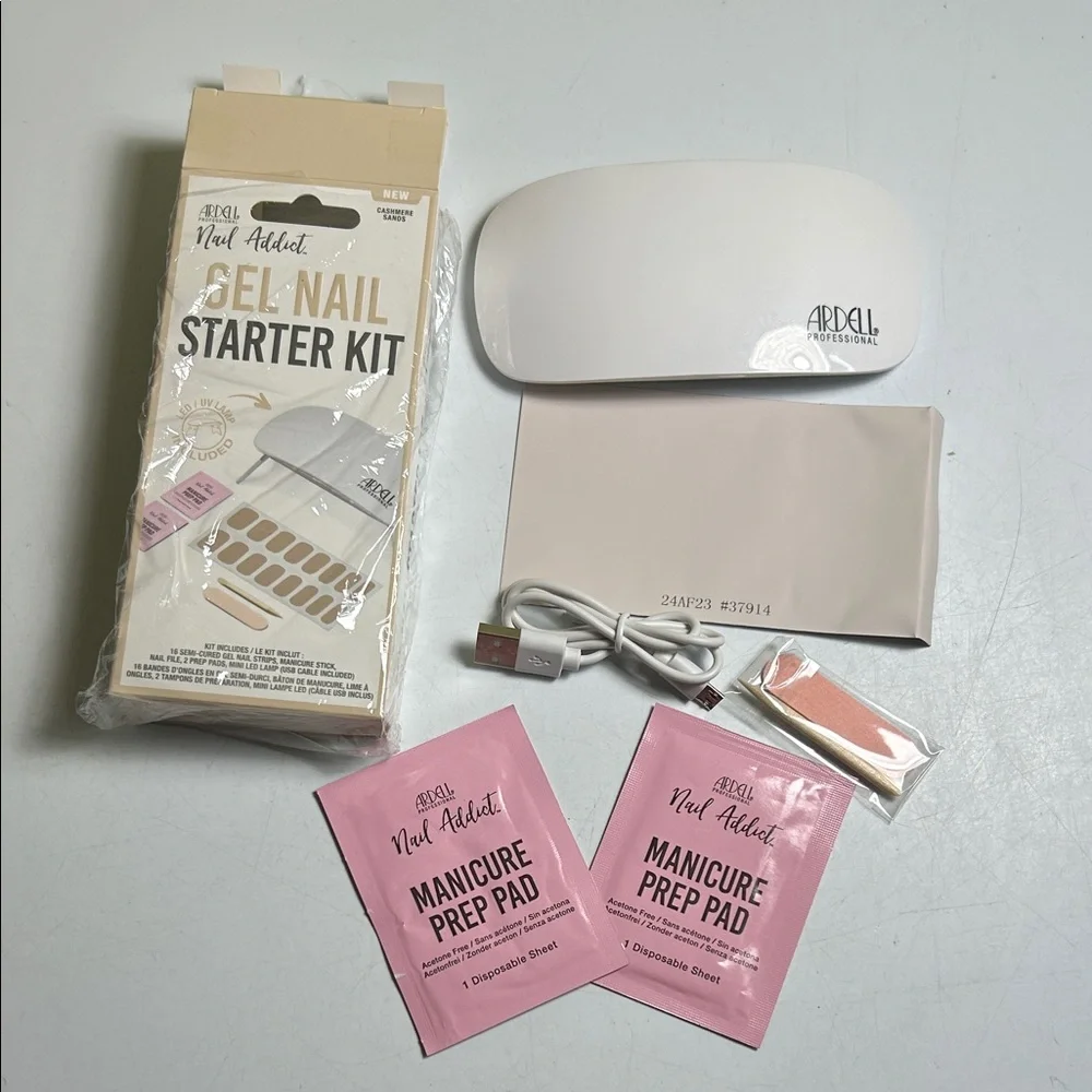 Nail Addict Gel Nail Starter Kit With LED UV Light